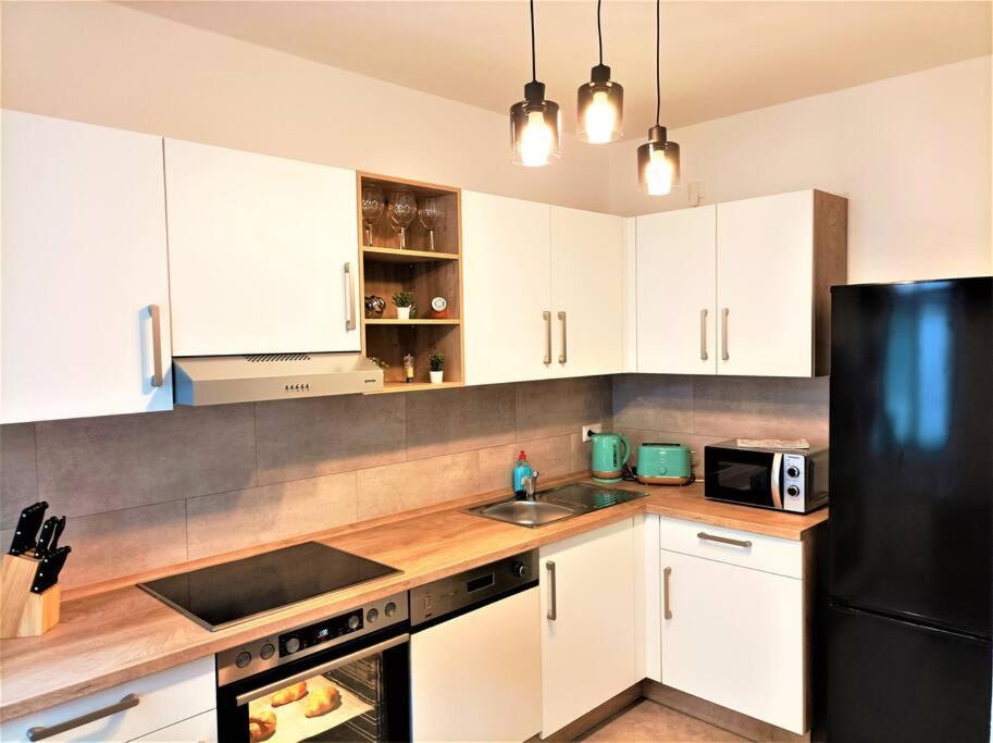 Modernes Apartment Mit Balkon Magdeburg Exterior foto